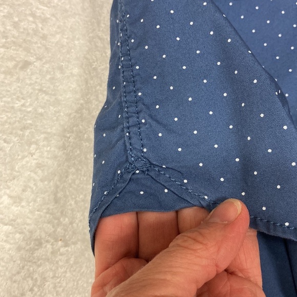 H&M label of graded goods L.O.G.G. 5/6 button down blue white dots - Picture 3 of 9